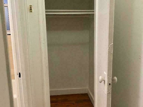 3rd image of 205 Avenue B #2CC
