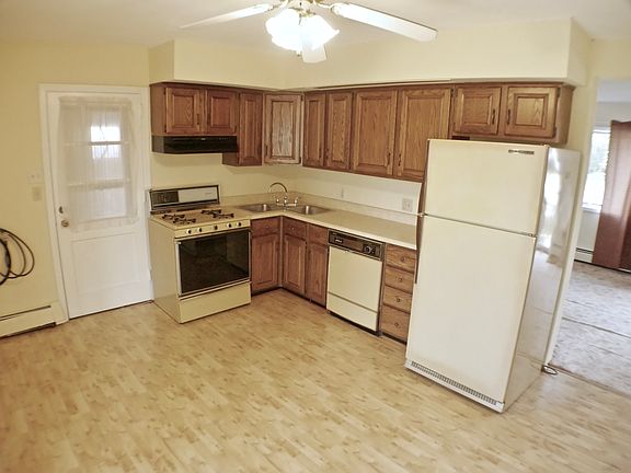 2nd image of 167 Riverdale Dr