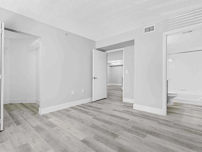 Tamarac FL apartments For Rent | Coral Vista Luxury Apartments | Apartments near Coral Springs