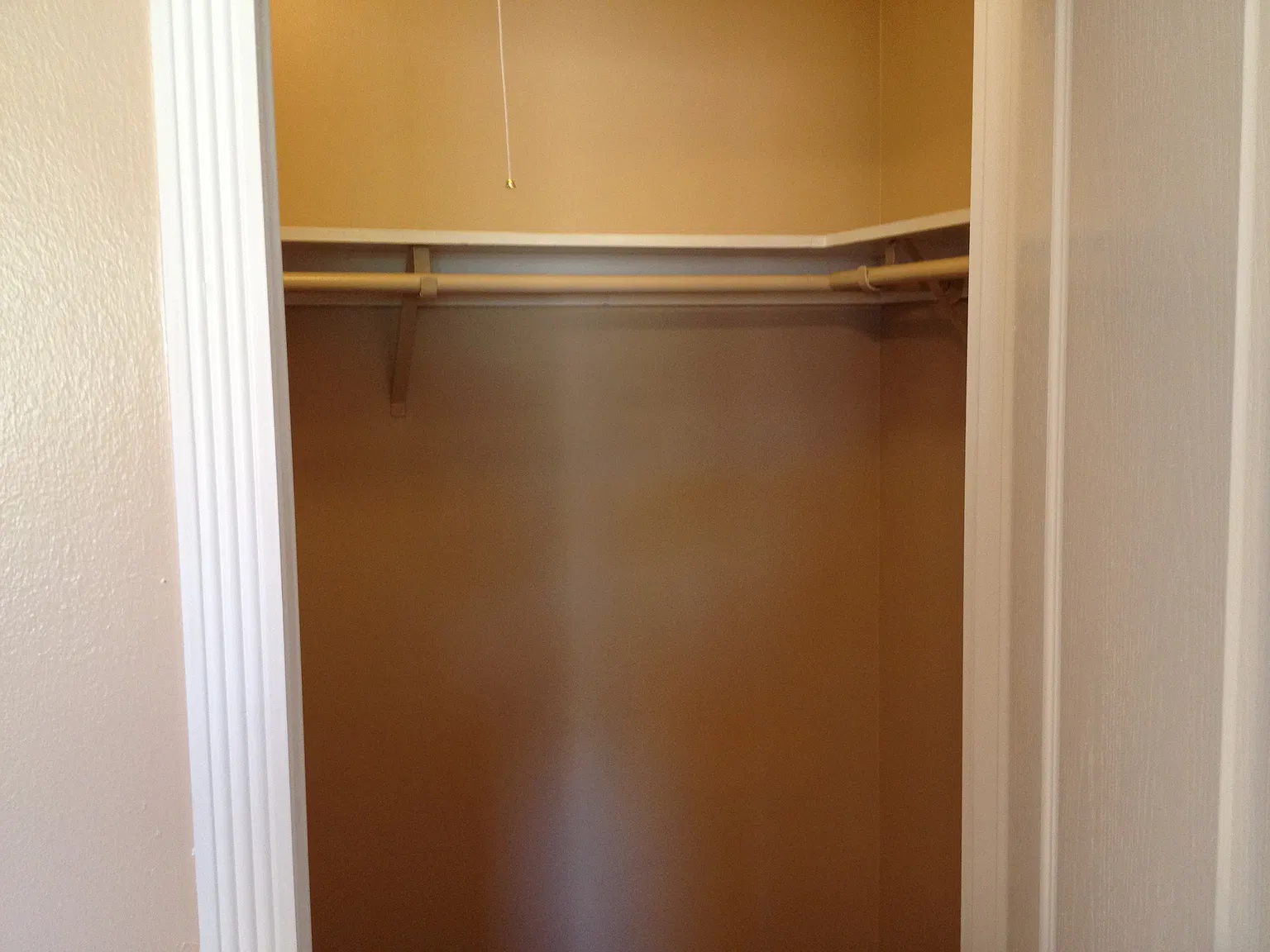 2 bed, 1.5 bath, 850 sqft, $2,450 — Photo 4