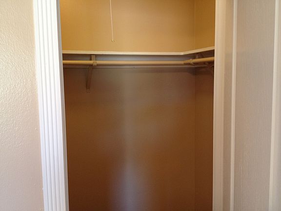 4th image of 315 Thompson Ave APT 5