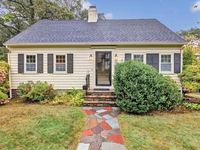 37 Uncatena Ave, Worcester, MA, 01606