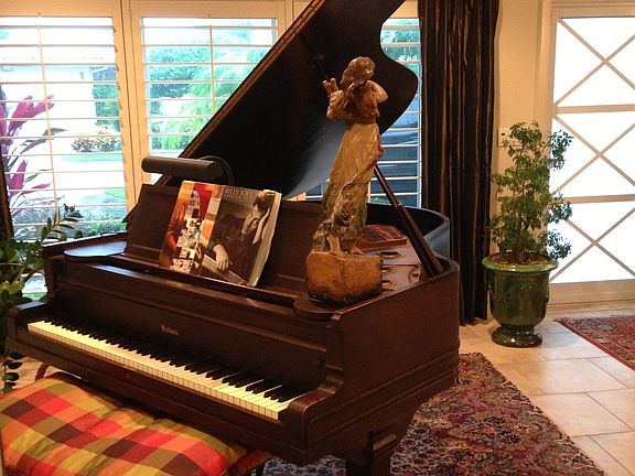 Piano Room/Front Entrance