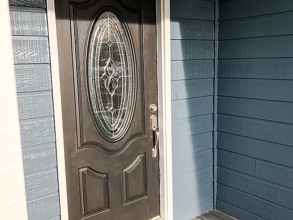 2nd image of 3763 Apple Valley Dr