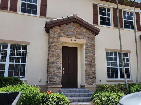9224 SW 170th Pl, Palmetto Bay, FL 33196