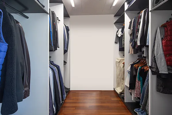 Sold by Corcoran | media 28