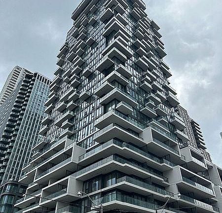 2nd image of 77 Shuter St #1012