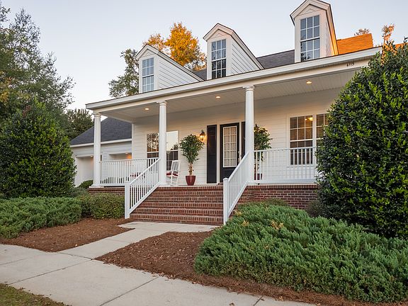 2nd image of 4115 Poe Pl