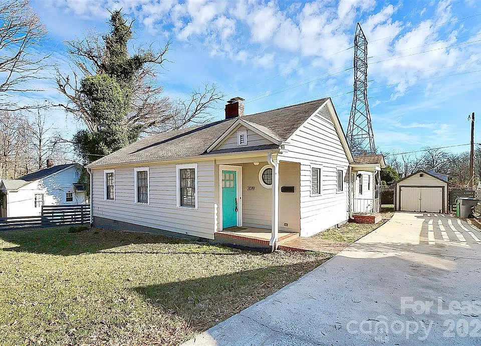 2019 Highland St