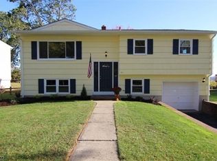 36 White Birch Dr, Rockaway, NJ 07866