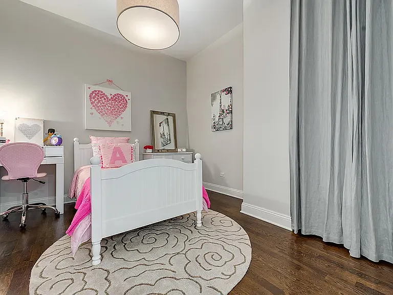 23 N Green St #306 — Photo 21