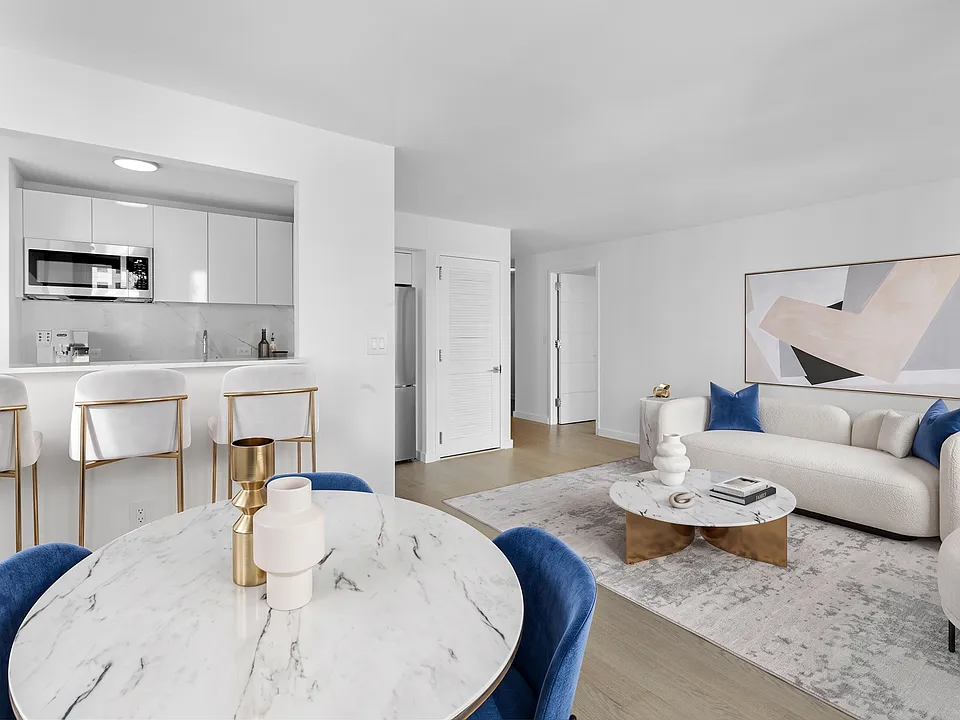 225 Rector Pl #20B