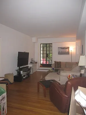 Rented by Citi Habitats | media 18