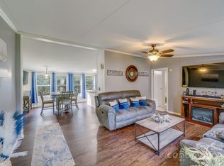 230 Carlyle Rd, Troutman, NC 28166