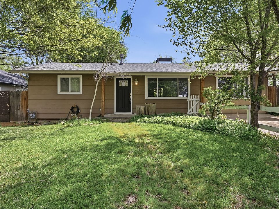 1st image of 3015 N Meadow Ln