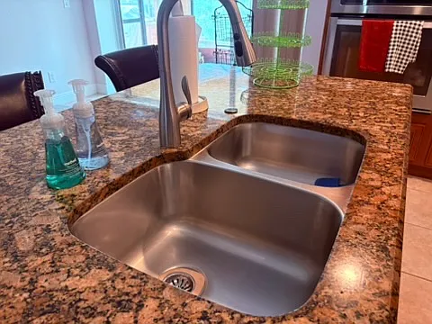 9025 Murcott Dr W — Photo 17