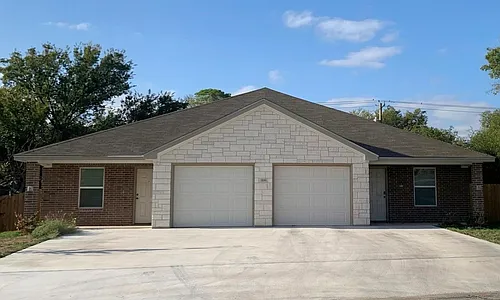 208 W Beeline Ln Photo 1 208 W Beeline Ln Photo 1