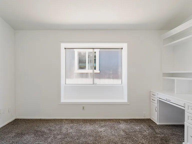 37347 Waterman Ave — Photo 19