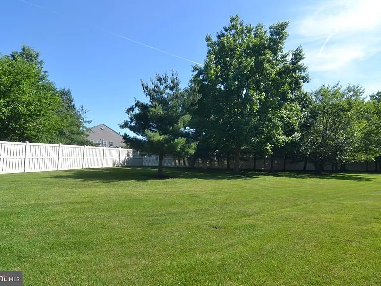 4004 Adelaide Dr — Photo 19