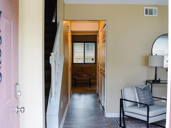 4th image of 7526 Holly Grove Ct