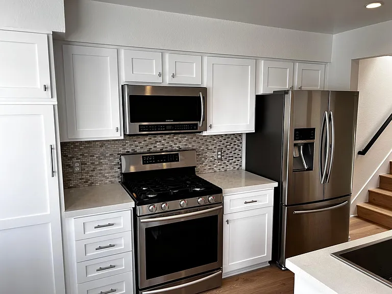 5455 Sylmar Ave #205 — Photo 11