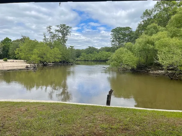 641 Rose Rd, Eden, GA 31307