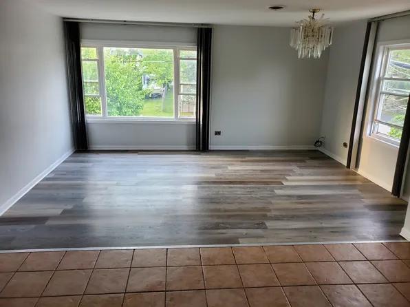 416 Temple Ave, Highland Park, IL 60035