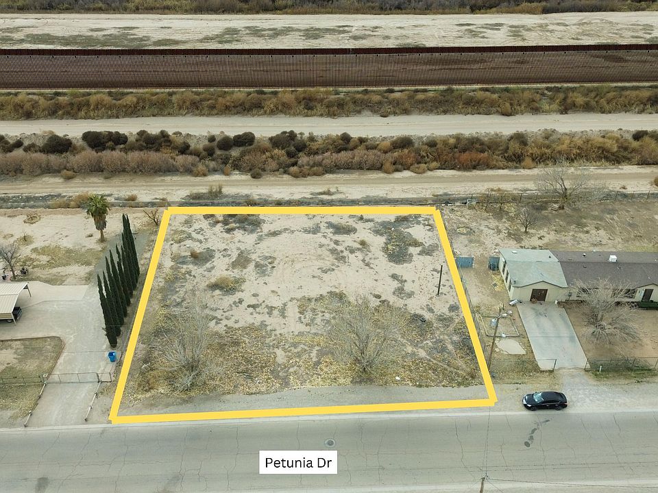 1st image of 13454 Petunia Dr