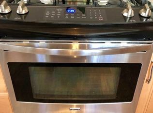 1 Pond Cir, Avon, CT 06001