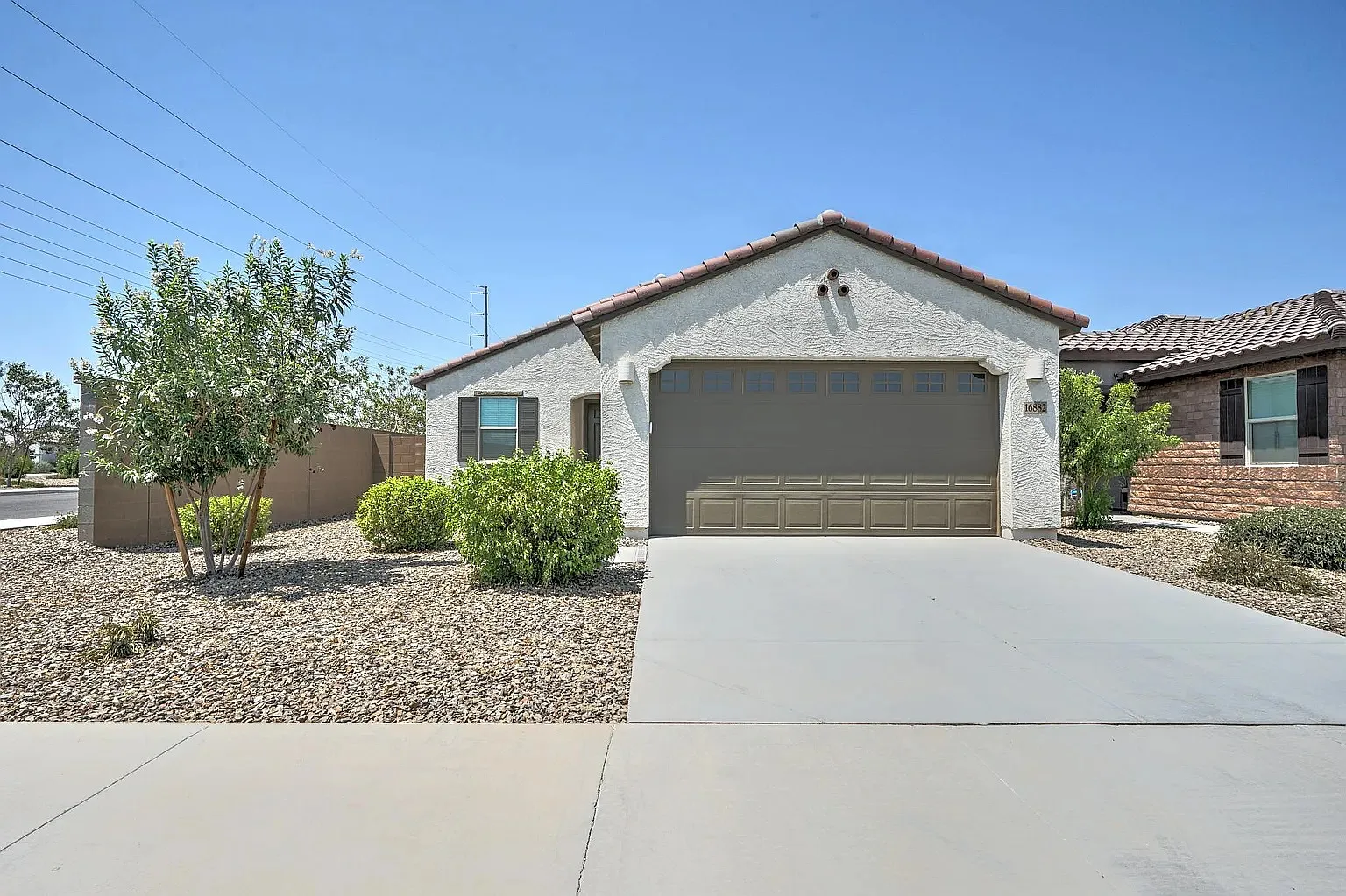 16882 W Las Palmaritas Dr — Photo 1