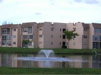 2nd image of 2901 Sunrise Lakes Dr #210