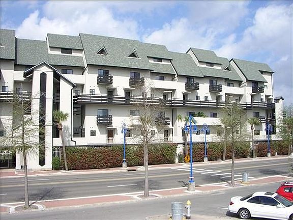 2nd image of 7300 Lakeshore Dr APT 8