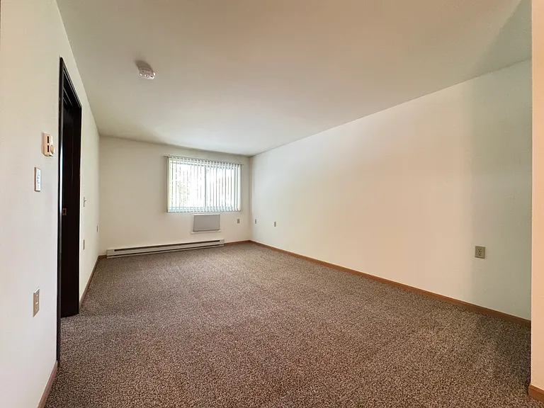 121 Colonial Dr #206 — Photo 7