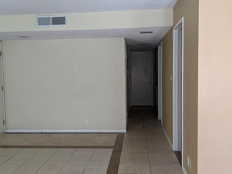 Interior Entry Way
