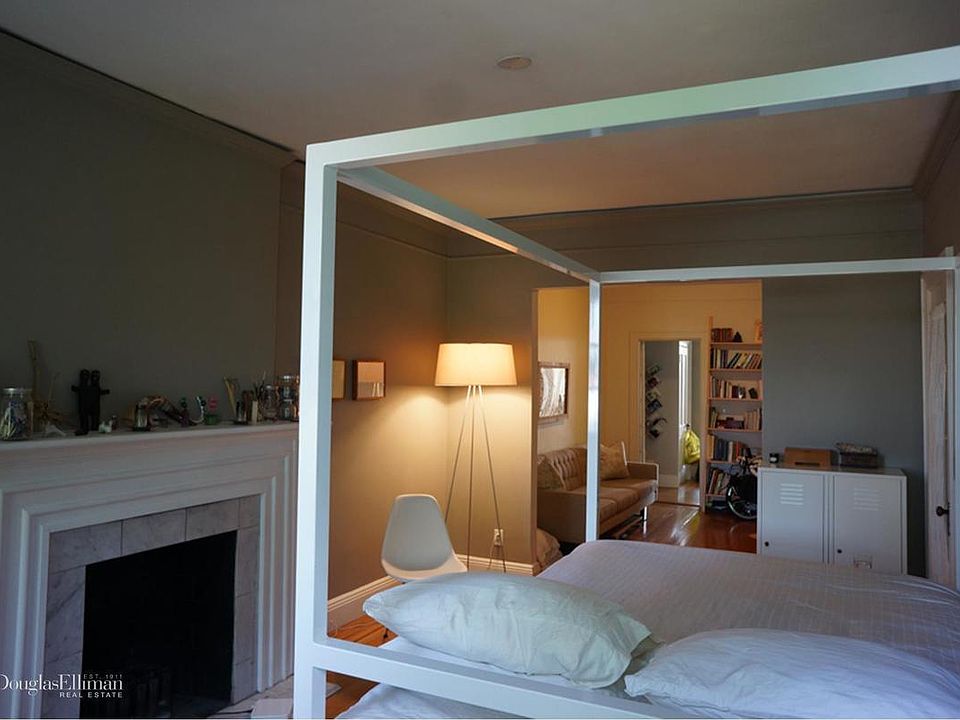 1st image of 711 President St APT 3