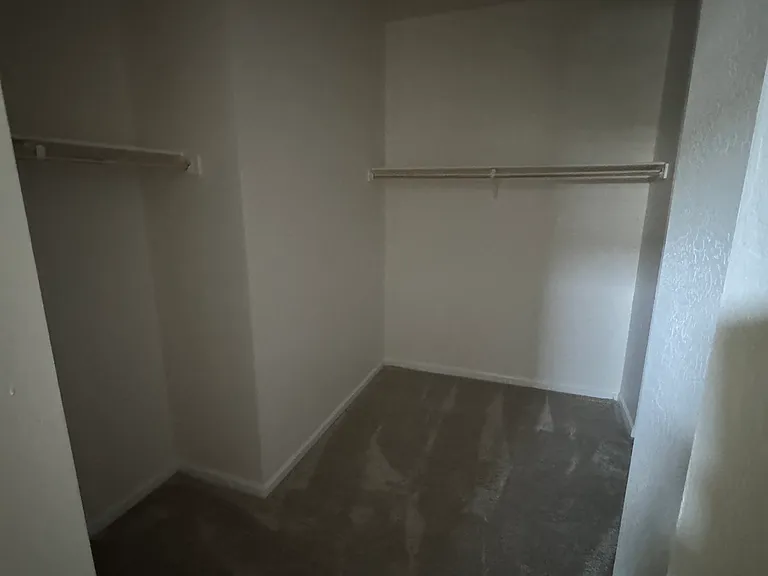 24562 W Hopi St — Photo 3