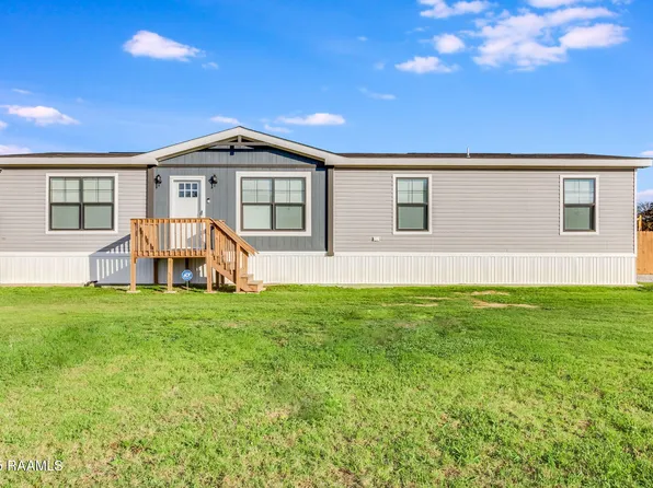 131 Dewaldo St, Scott, LA 70583