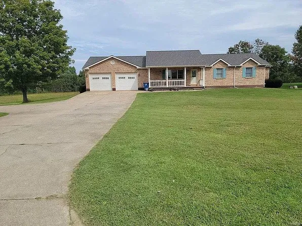 7 McClanahan Rd, Farmington, MO 63640