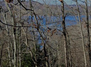 Sunset Dr, Eureka Springs, AR 72631