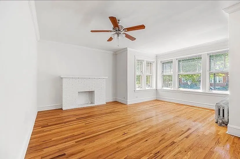 3 bed, 1175 sqft, $2,130 — Photo 4