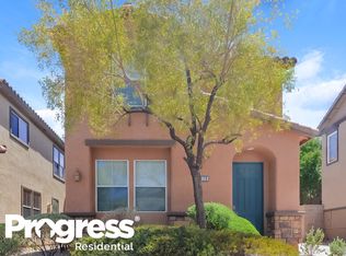 728 Point Bluff St, Henderson, NV 89002