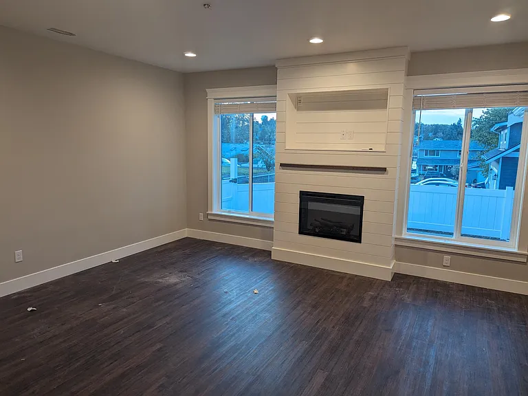 309 Lake Louise Dr SW — Photo 6