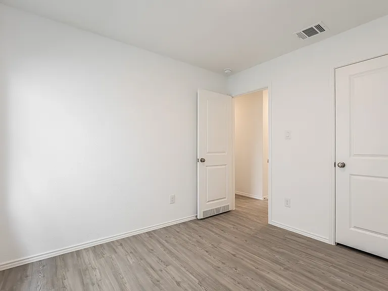 4247 Southton Mere — Photo 11