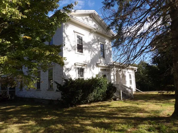 9754 W Lake Rd, Lake City, PA 16423