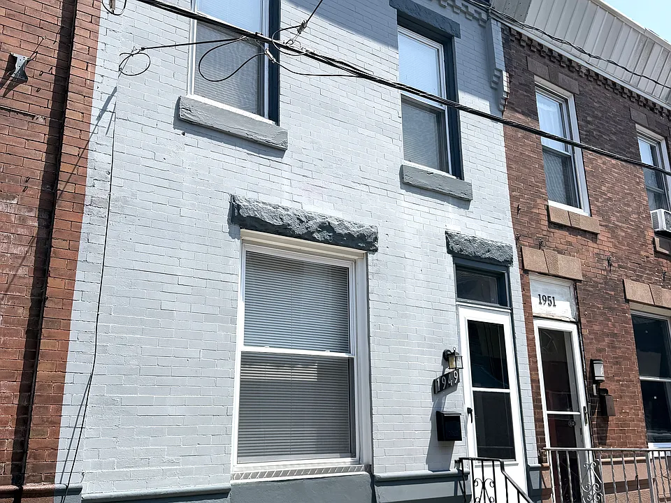 1949 S Bonsall St