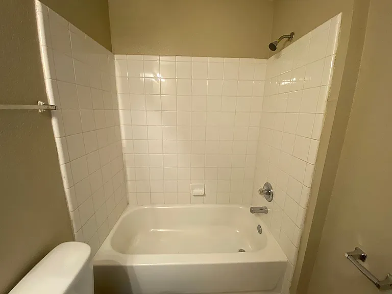 4832 Royal Run Dr — Photo 14