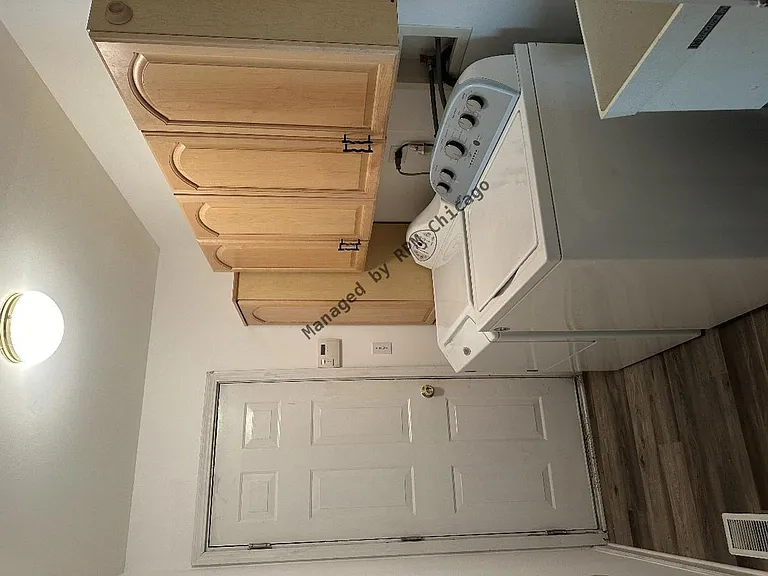 5490 Fox Path Ln — Photo 38