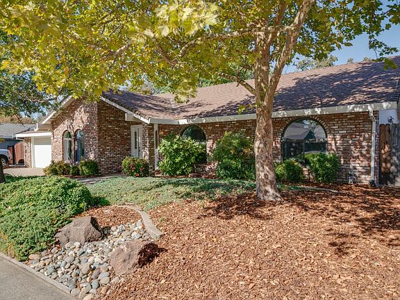 5th image of 4440 Willowglen Way