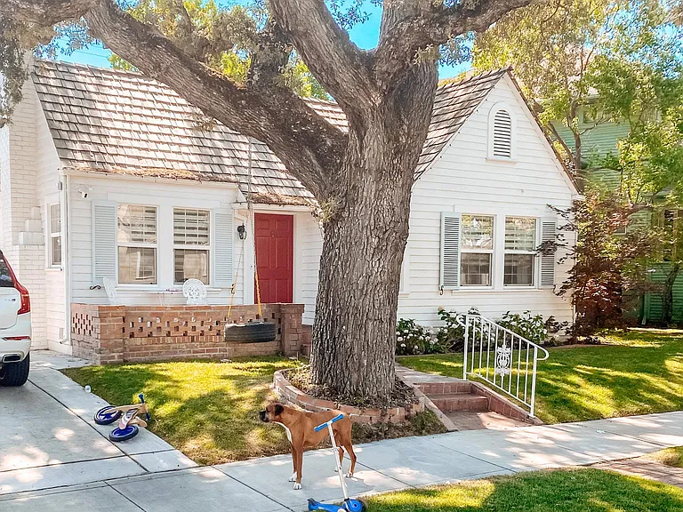 2315 Dwight Way — Photo 1
