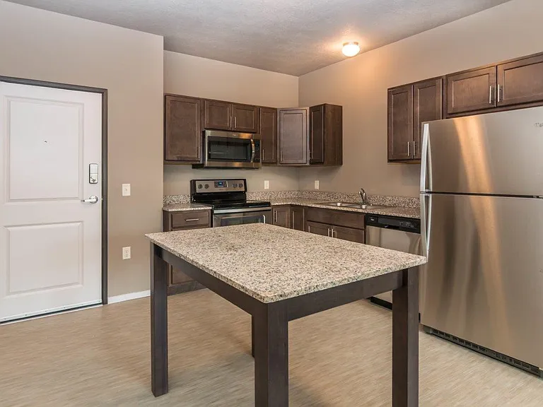 Edgerton Place Apartments — Photo 19